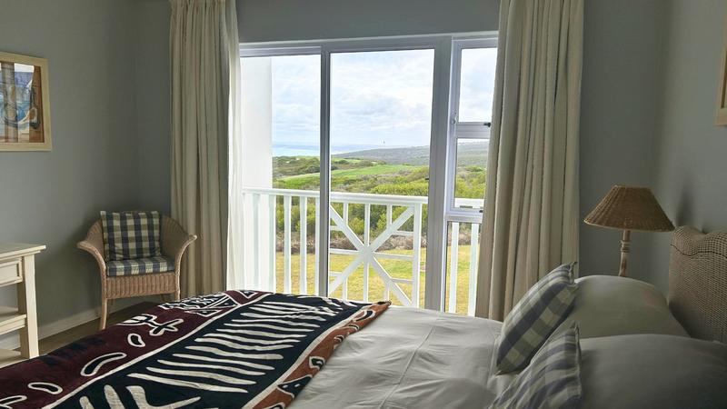To Let 4 Bedroom Property for Rent in Pinnacle Point Golf Estate Western Cape